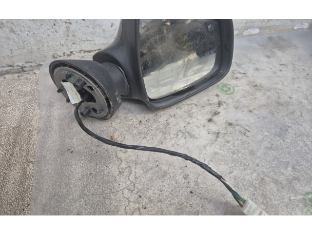 Зеркало электрическое Dacia Duster 2010 - 2017 года