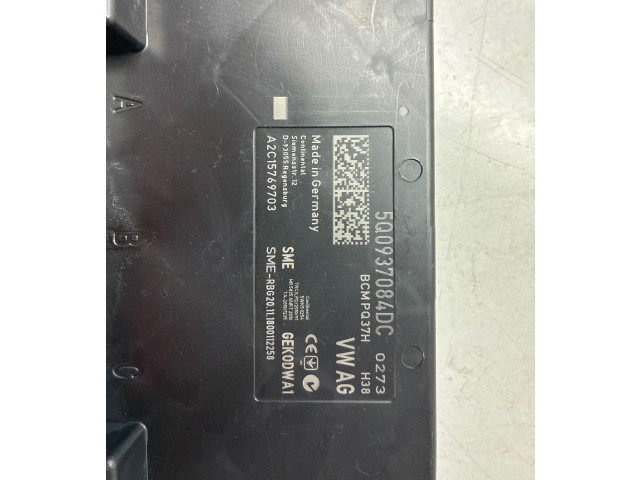 Блок комфорта 5Q0937084DC, BCMPQ37H Volkswagen Golf VII