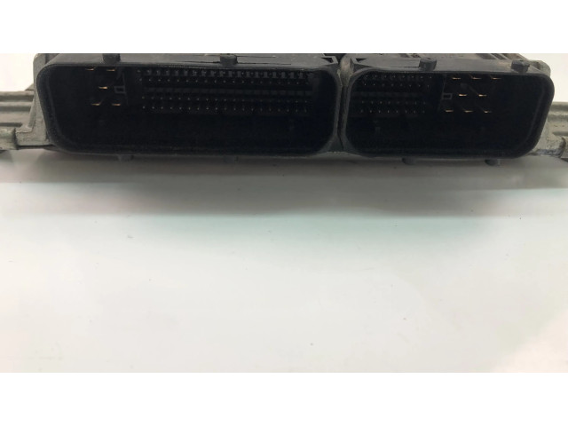 Блок управления двигателя 0101A01001007 Dacia Dokker