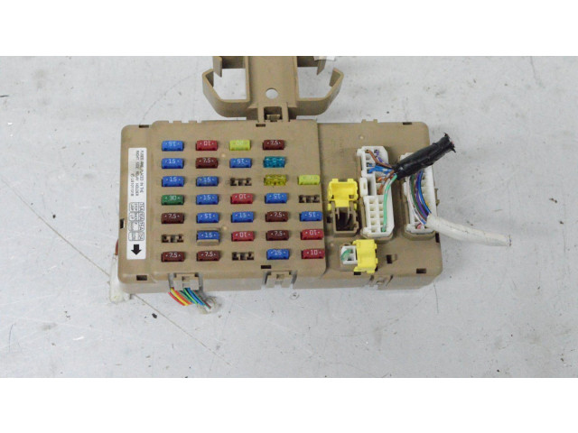 Блок предохранителей    Subaru Forester SH    