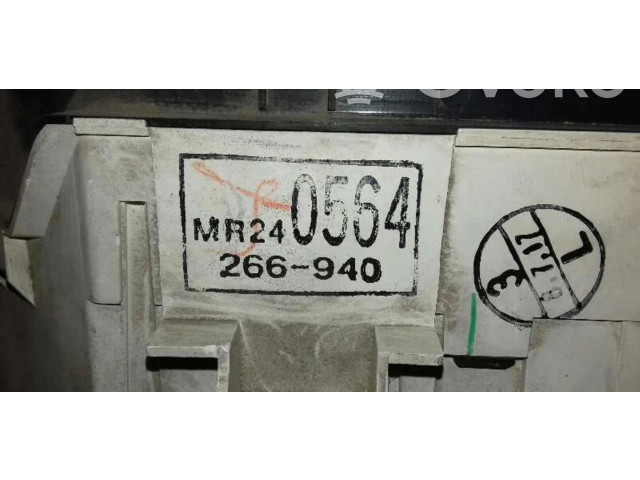 Панель приборов MR240564 Mitsubishi Space Wagon