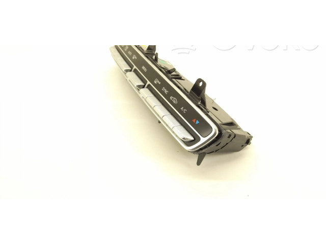 Блок управления климат-контролем 2059058813, 2059054215   Mercedes-Benz GLC X253 C253
