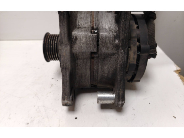 Генератор 03C903023D, 0124325128   Volkswagen Jetta V      