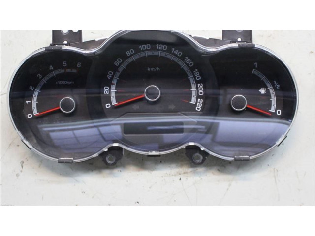 Панель приборов 940041P431, 94004-1P431 KIA Venga