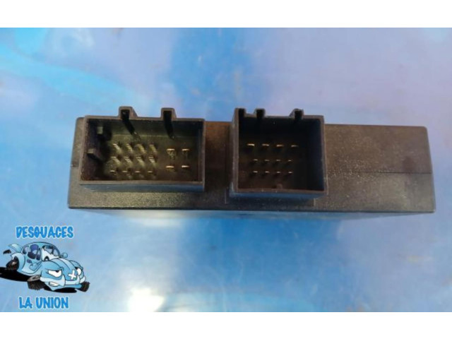 Řídící jednotka 4E0907383C   Audi A8 S8 D2 4D 