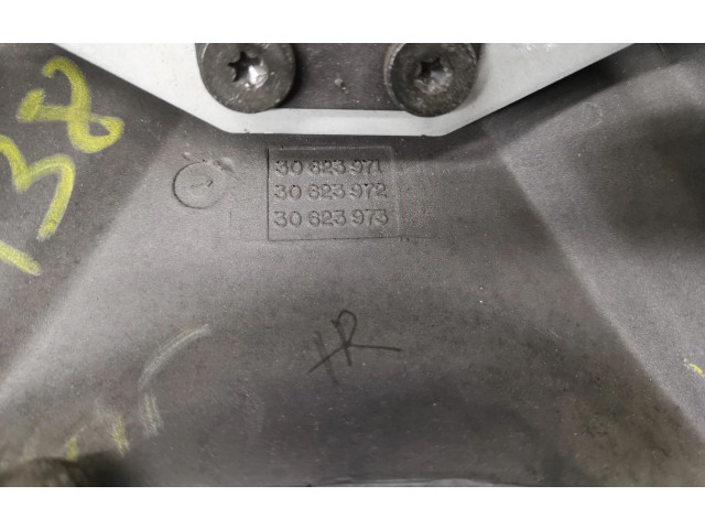 Руль Volvo S40, V40 1995 - 2004 года 30623971, 30623972