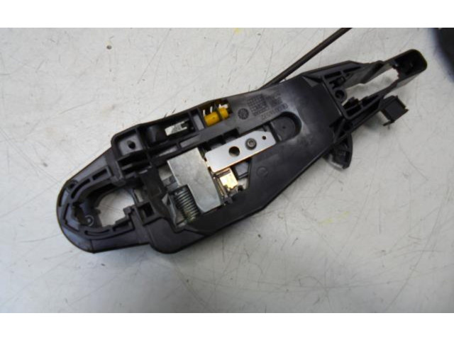 Zámek zadních dveří Peugeot 308 2017