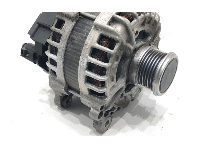 Генератор    Skoda Octavia Mk4      