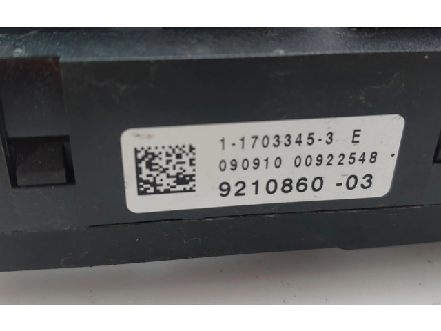 Блок предохранителей 9210860 BMW X3 F25