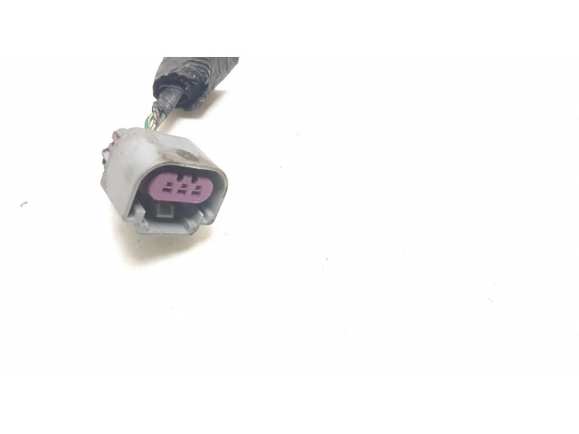 Штекер разъема модуля АБС