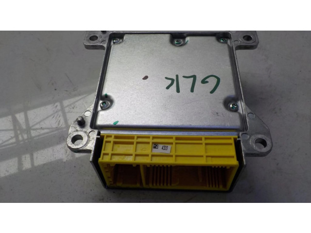 Блок подушек безопасности A2048709626   Mercedes-Benz GLK (X204)