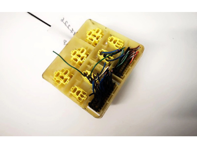   Pojistková skříňka    Volvo S40, V40 1999