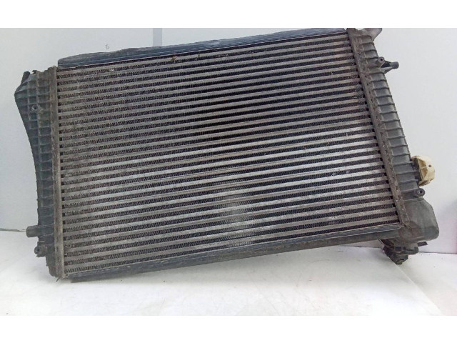 Интеркулер  1k0145803q   Audi A6 S6 C7 4G 