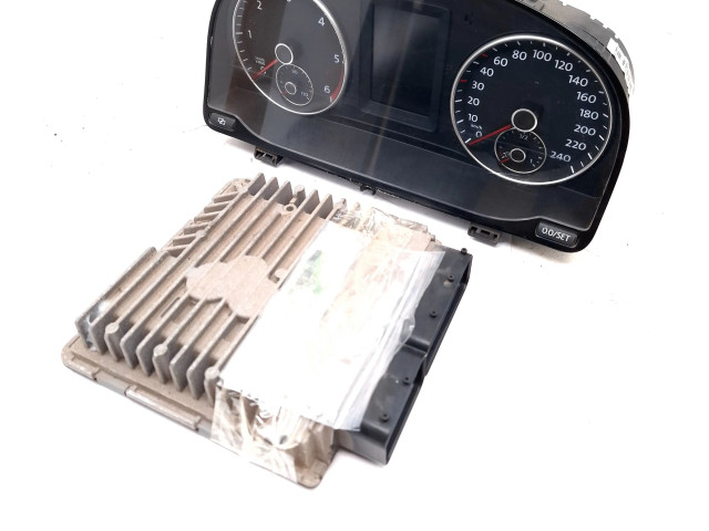 Píst 03L906023PC, 5WP42937AA   Volkswagen Caddy    CAYD 