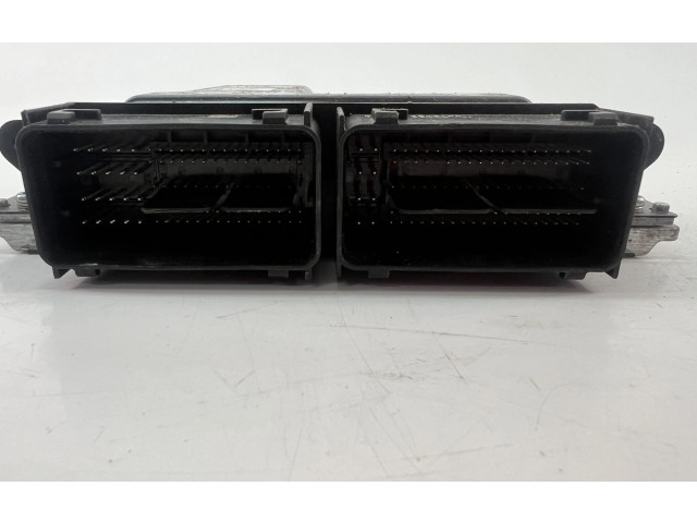 Блок управления двигателем ECU 32242005 Volvo XC90