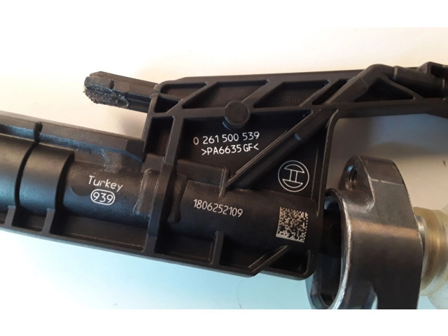 Vstřikovač 0261500539 Mini Cooper Countryman F60 B38A15A