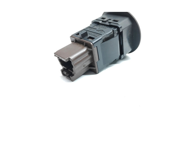 Подушка безопасности пассажира 681995290R Renault Clio IV