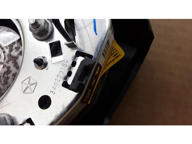 Подушка безопасности водителя BAMPT11104, 34027938C Dodge Nitro