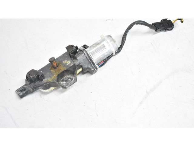 Zámek zadních dveří BMW 5 E60 E61 2007