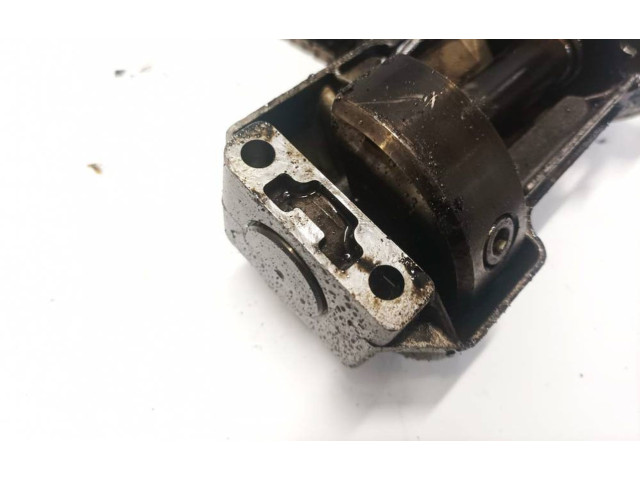 Масляный насос 059103337b   Rover 75      