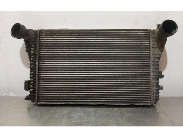 Интеркулер  1K0145927   Volkswagen Touran I 