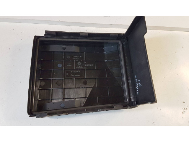 Pojistková skříňka 1K0937132F, 3C0937125A Volkswagen Tiguan 2012