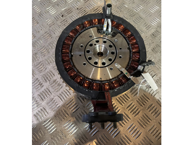 Генератор 31491811 Volvo XC90