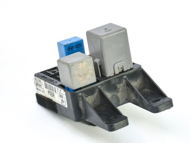 Pojistková skříňka 911062E281, 91106-2E281 Hyundai Tucson JM 2004