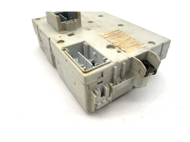 Блок предохранителей 8S85S5G8P   Jeep Cherokee    