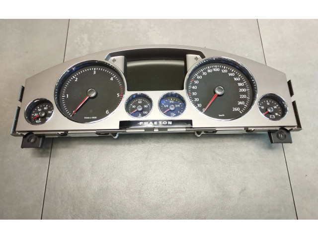Панель приборов 3D0920886C   Volkswagen Phaeton       