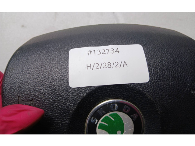 Подушка безопасности водителя 61774050B, 6Y0880201F Skoda Fabia Mk1 (6Y)