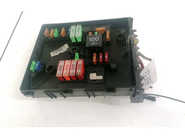 Блок предохранителей  1K0937125A, 017183071   Skoda Octavia Mk2 (1Z)    