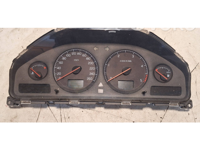 Панель приборов 8602474, 9459821   Volvo V70       