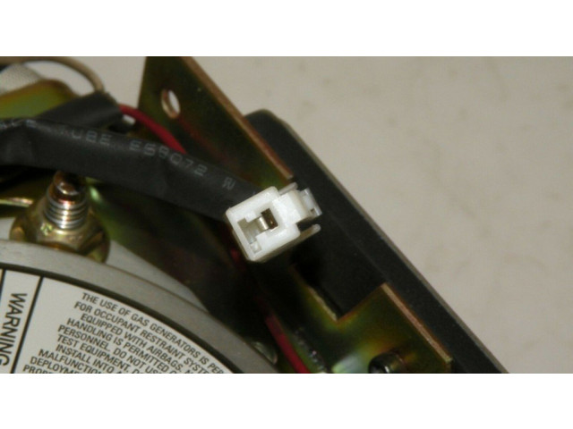 Подушка безопасности водителя K56A57K00A   KIA Carnival