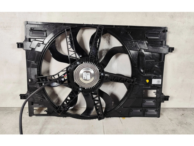 Электрический вентилятор радиаторов       Volkswagen Golf VIII  2019 -  года   