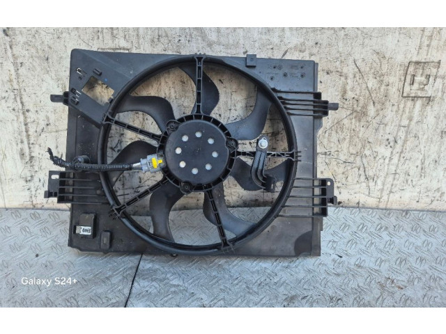 Вентилятор радиатора     214815148R, F82224    Dacia Sandero III 