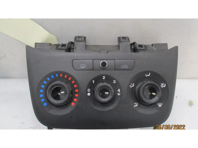 Блок управления климат-контролем 735504270 Fiat Punto Evo
