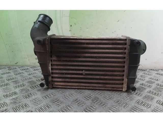 Интеркулер 46744880 Alfa Romeo 166