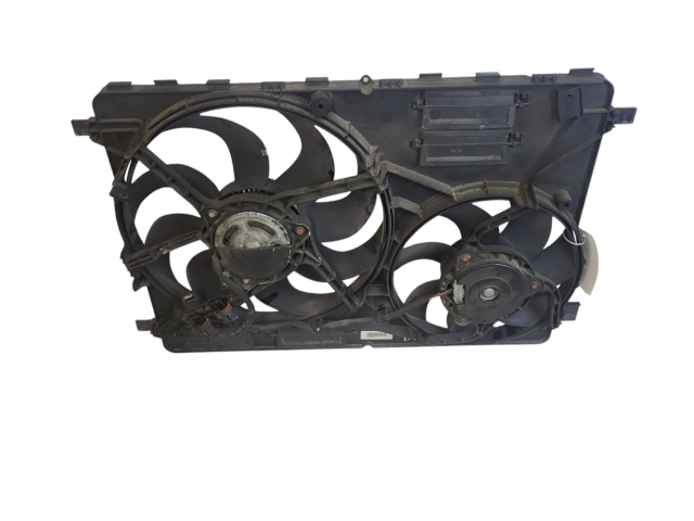 Вентилятор радиатора     31338823, P31338823    Volvo V70 