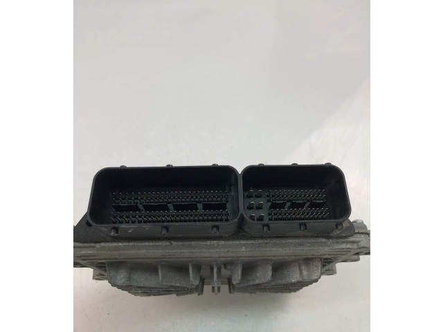 Блок управления двигателем Блок управления 30785100AB, 0281012765   Volvo V70