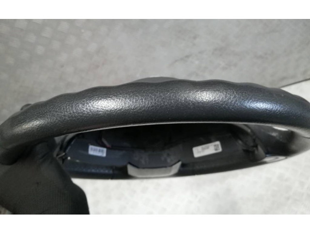 Руль Dacia Sandero   -  года       