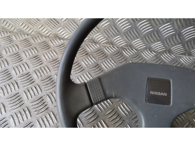Volant Nissan Sunny 1989