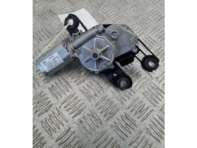 Моторчик заднего дворника 5G0955711    Volkswagen Golf VII