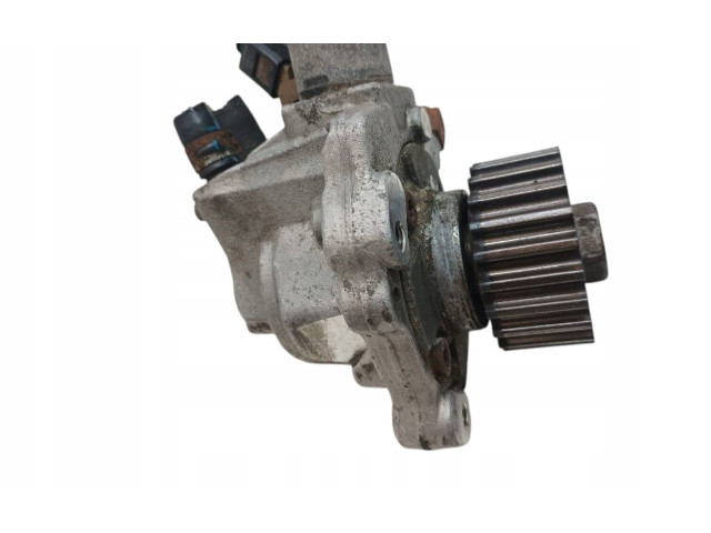 Топливный насос