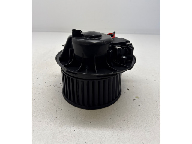 Вентилятор печки       Audi A3 S3 8P