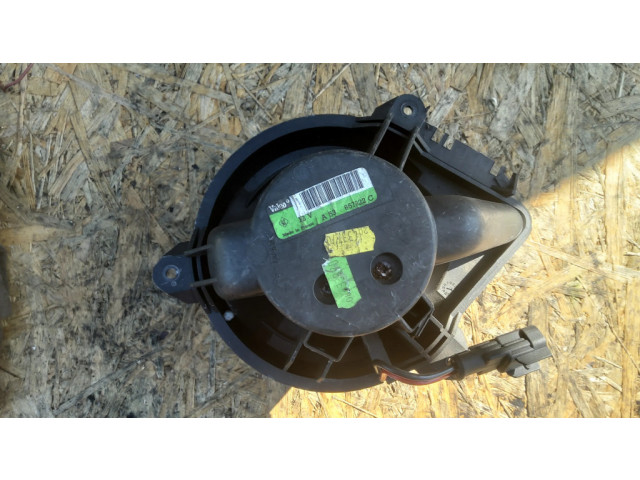 Вентилятор печки    657322C   Renault Scenic I