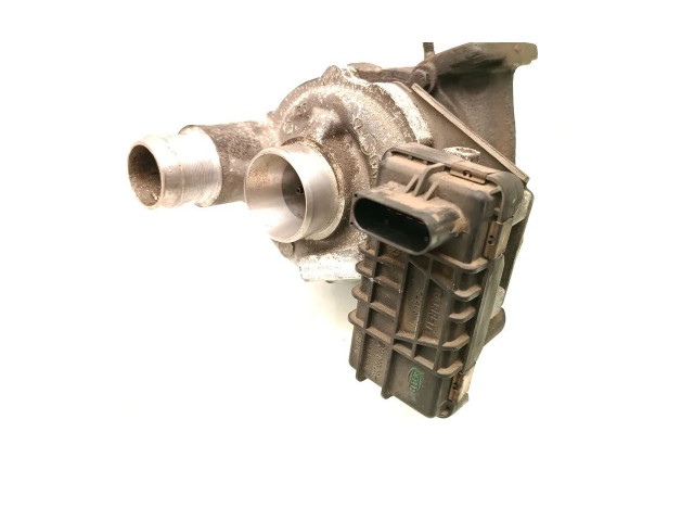 Турбина Jaguar XJ X350 6R8Q-6K682-AA для двигателя AJD