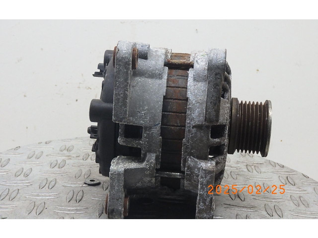 Генератор 231003071R Dacia Sandero