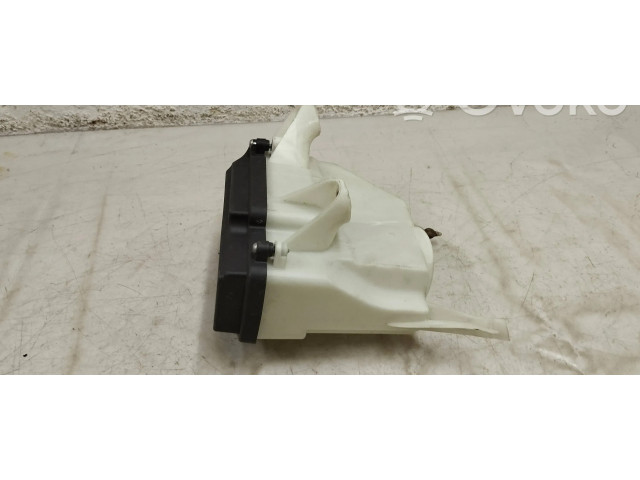 Pojistková skříňka A2055402328 Mercedes-Benz C W205 2017