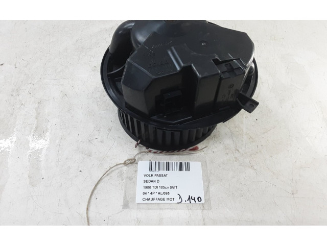 Вентилятор печки       Volkswagen Passat Alltrack